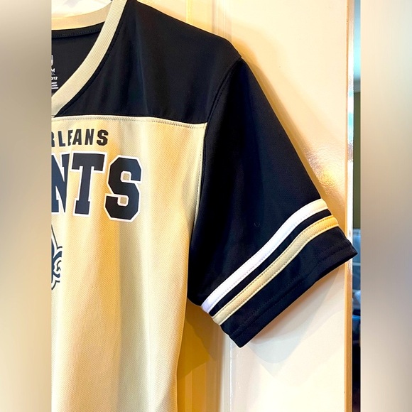 NFL NEW ORLEANS SAINTS shorts sleeve, V-neck shirt Large 10/12 Black & Gold - Picture 4 of 9